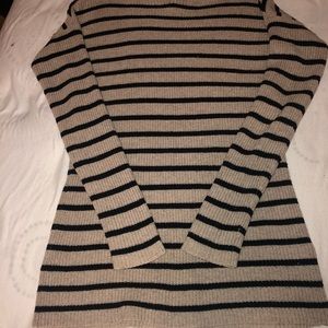 SOLD!!!OLD NAVY! ⛄️ Sweater Dress!